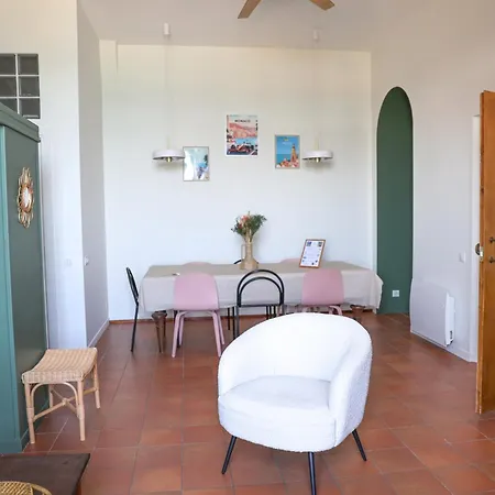 Le Victoria Vista Vue شقة مينتون